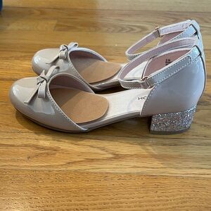 Nordstrom Kids Cream Patent Bow Dress Shoes Size 2